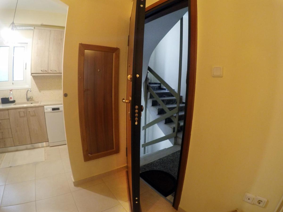 Myrtle, City Center Renovated Apartment Athen Exterior foto
