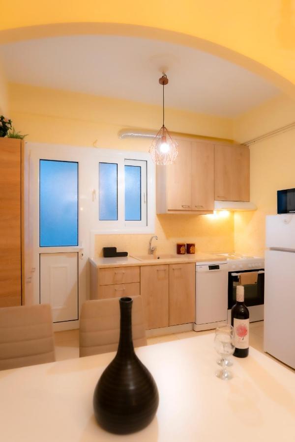 Myrtle, City Center Renovated Apartment Athen Exterior foto