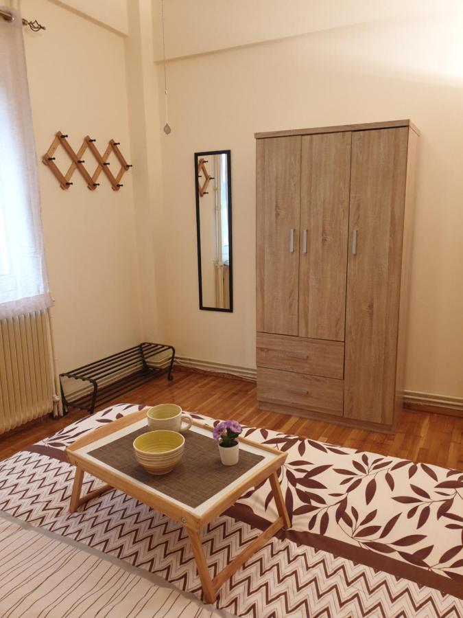 Myrtle, City Center Renovated Apartment Athen Exterior foto